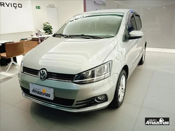 Volkswagen Fox Highline 1.6 Flex 16V 5P 2016