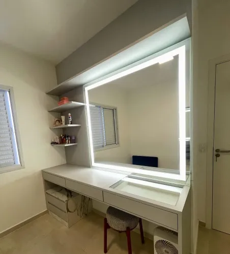 Espelho com LED ( entrega e instalação grátis )