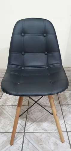 Kit 4 Cadeiras Charles Eames Botonê Eiffel Estofada - Preta Preto