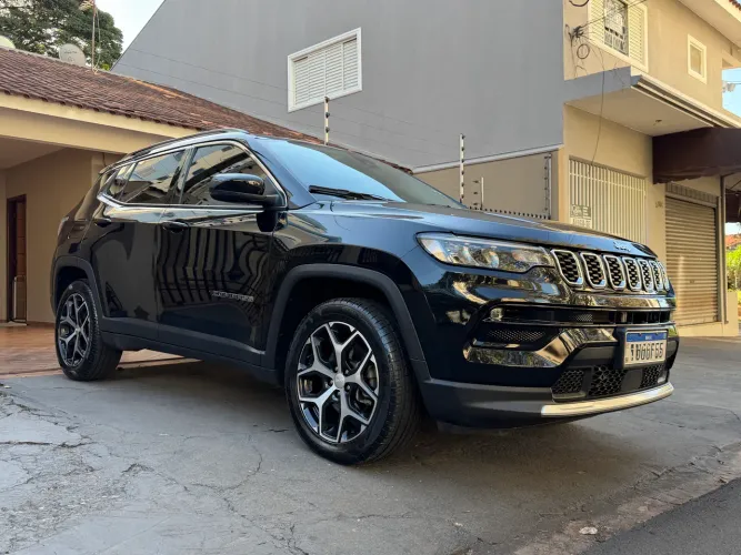 Jeep Compass Long. T270 1.3 TB 4X2 Flex AUT 2025