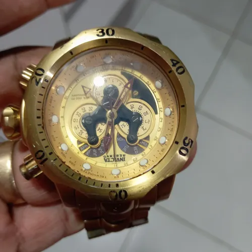 Relógio invicta