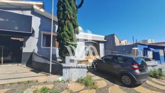 Aceita Financiamento, casa com 4 quartos, mais quarto com banheiro nos fundos à venda, 166