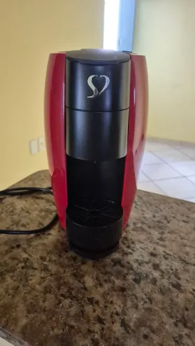 Cafeteira 3 corações Lov G1 
