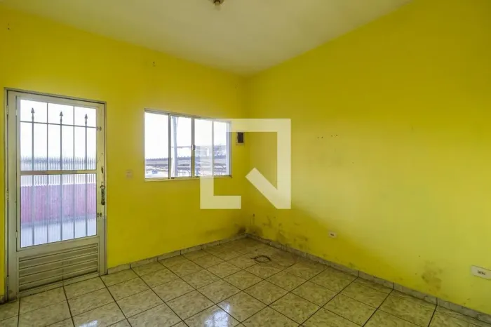 Casa à Venda - Jardim Belval, 4 Quartos, 217 m2