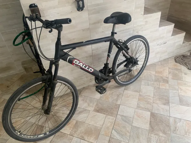 Vende-se Bicicleta de Alumínio