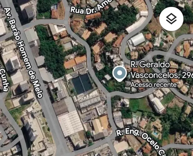 Imóvel para venda tem 590 metros quadrados em Estoril - Belo Horizonte - MG