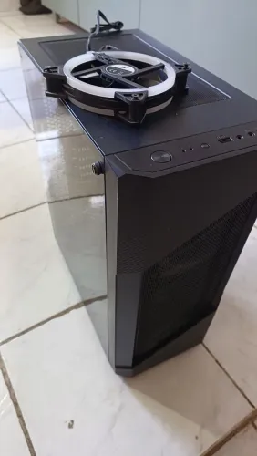 Vendo gabinete game com 8 fans