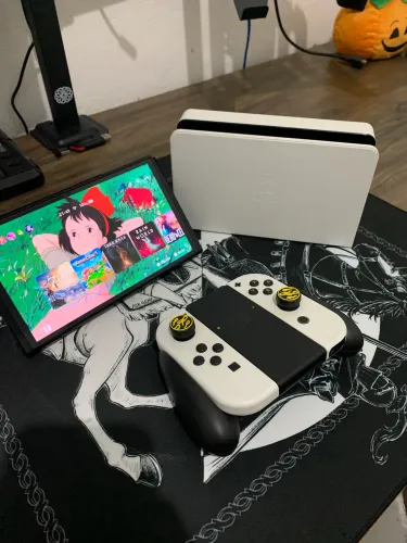 NINTENDO SWITCH OLED DESBLOQUEADO