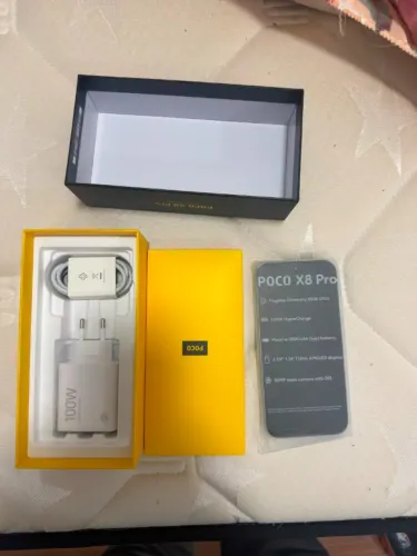 celular poco x8 pro 12GB RAM 512GB NOVO R$ 1950,00