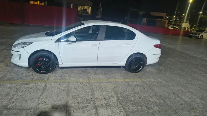Peugeot 408 Sedan Allure 2.0 Flex 16V 4P Mec. 2013