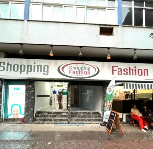 Loja em galeria movimentada na Tijuca para alugar