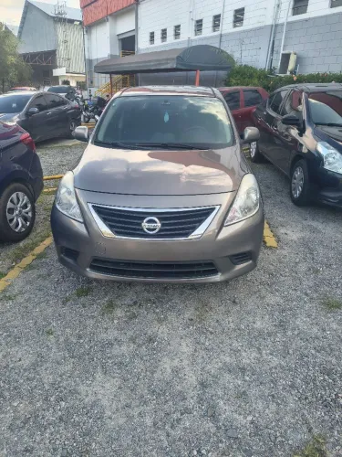 Nissan Versa SV 1.6 16V Flex Fuel 4P Mec. 2014