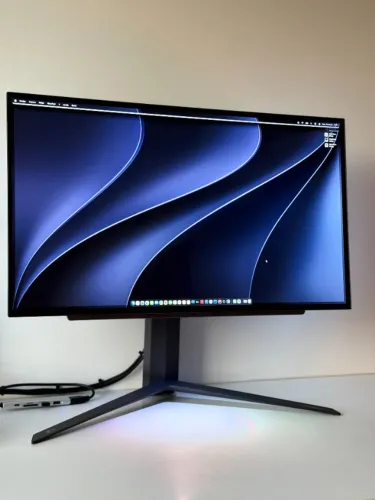 Monitor Gamer LG UltraGear 27" OLED, QHD, HDR400, 240Hz - 27GS95QE-B