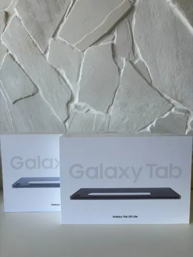 Tablet Samsung Galaxy Tab S10 Lite 256Gb S Pen e Smart Cover Cinza