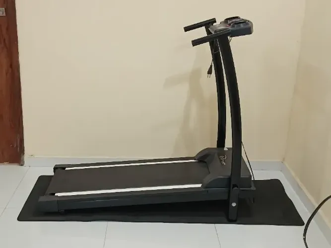 Esteira para fazer caminhada 
