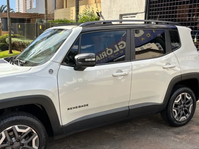 Jeep Renegade Trailhawk T270 1.3 TB Flex Aut. 2022