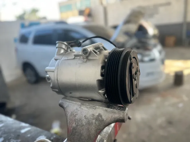 Compressor ar GM