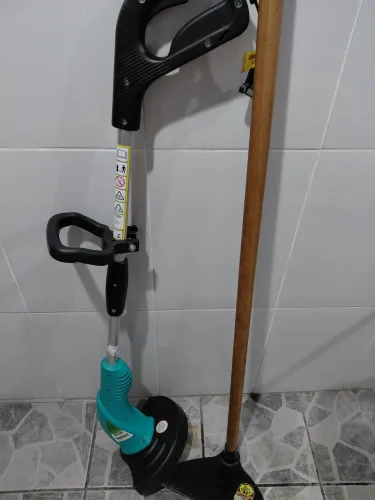 Roçadeira e enxada (2.5)