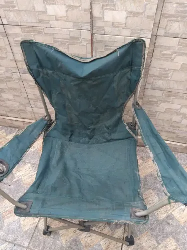 Cadeira dobrável. Boa para acampar. Feira e muito mais