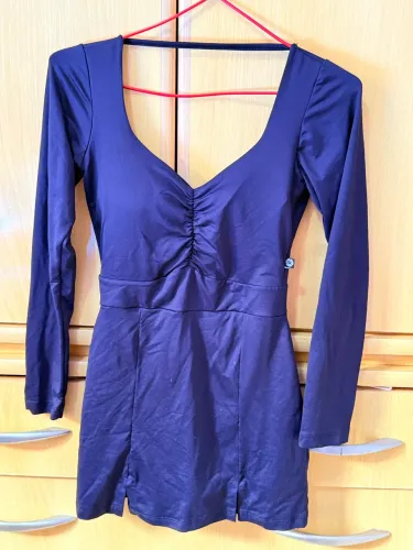 Vestido preto adulto