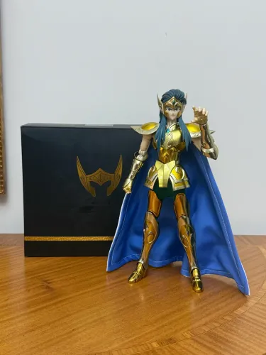 Camus Aquário Ex Metal Plus MST Cavaleiros do Zodíaco Saint Seiya não é Cloth Myth