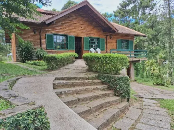 Casa de condomínio em Mury - Nova Friburgo - RJ