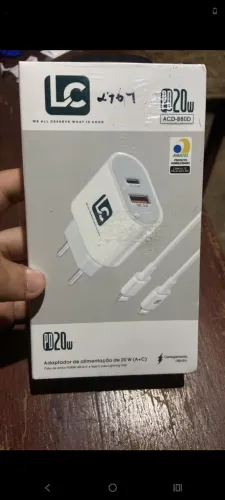 Carregador de iPhone