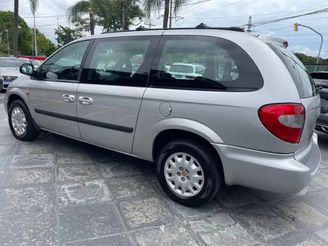 Chrysler Grand Caravan LE 3.3 AUT 2000