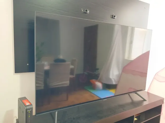 Smart TV 65 - tela quebrada