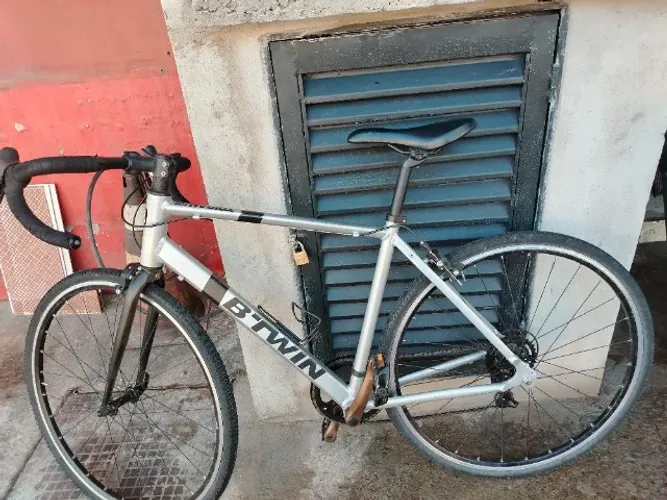 Vendo ou troco bike speed triban 100