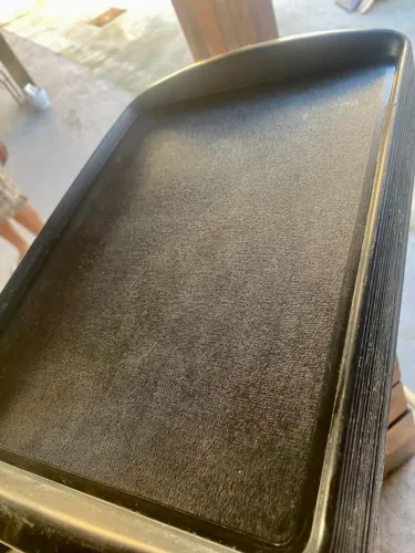 22 Bandejas Plásticas Pretas para Lanchonete e Restaurante