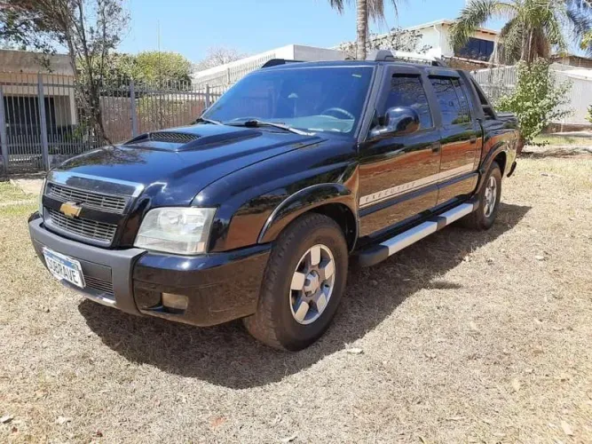 Chevrolet S10 P-up Executive 2.4 MPFI F.power CD 2011
