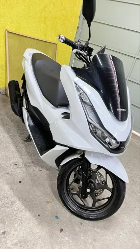 Honda PCX 160 / 2026 km baixo
