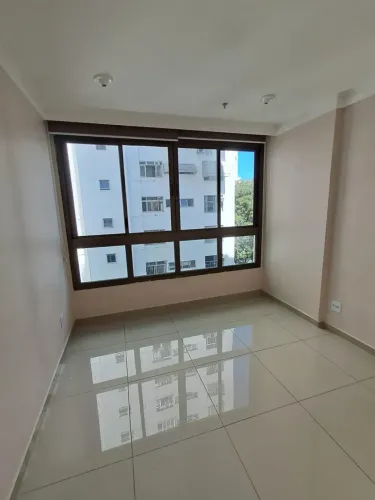 Sala comercial para aluguel, possui 27 metros quadrados em Icaraí - Niterói - RJ