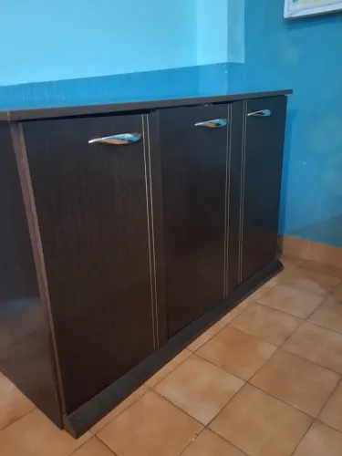 Rack marrom 3 portas - perfeito estado