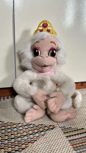 Macaca em pelucia Tallah ( filme Barbie Peimcesa da Ilha