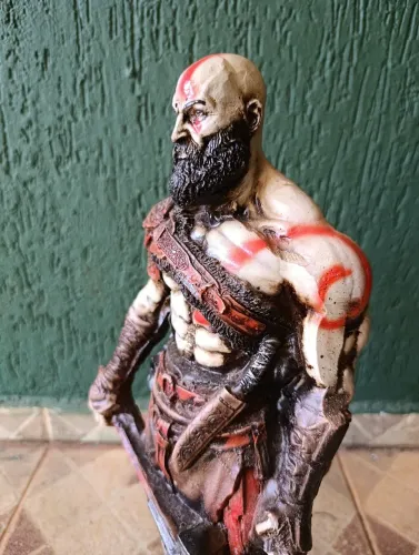 Estatueta Kratos 50cm (God of War) Esculpido em gesso