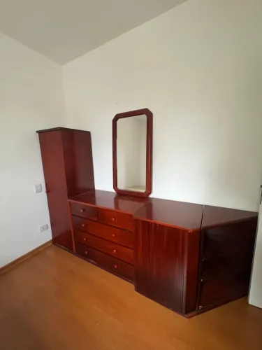 Cômoda com Espelho OPORTUNIDADE