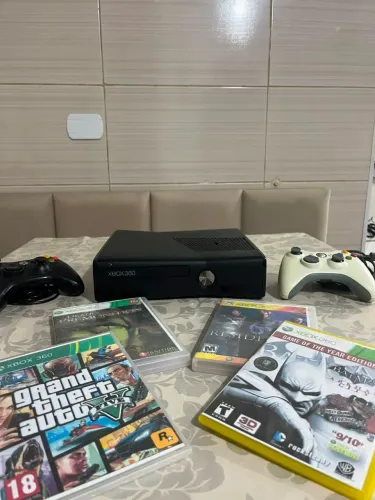 Xbox Slim tunado - 124 Jogos !