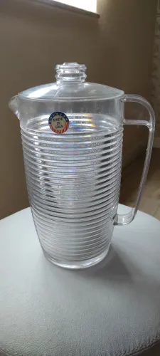 Jarra em acrílico