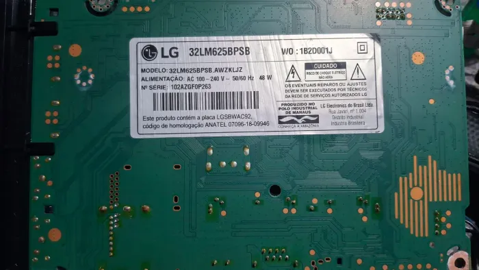 Placas e peças da TV LG 32LM625B
