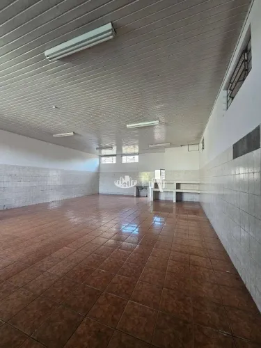 Barracão para alugar, 100 m² por R$ 3.500,00/mês - Nossa Senhora de Lourdes - Londrina/PR