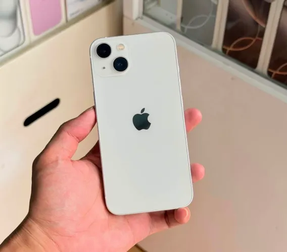 iPhone 13 branco 128gb