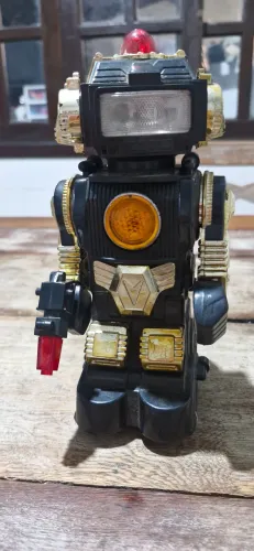 BRINQUEDO ANTIGO DA BOTOY ROBO FORCEBOT DE PLASTICO RIGIDO COM 19,0 CM