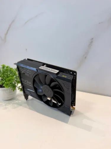 GTX 1050Ti 4GB EVGA
