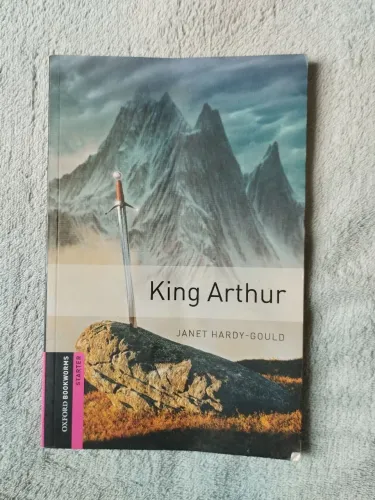 Livro King Arthur - Janet Hardy-Gould (Inglês Starter)