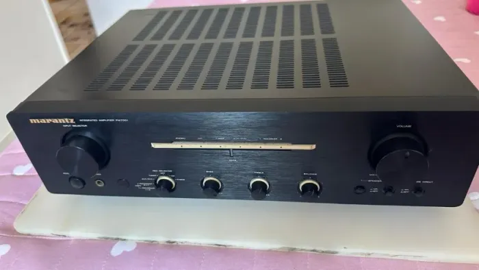 Amplificador Integrado Marantz PM 7001 - 2 x 70W - Impecavel - LIndo