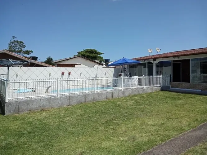 Casa na praia da Pinheira