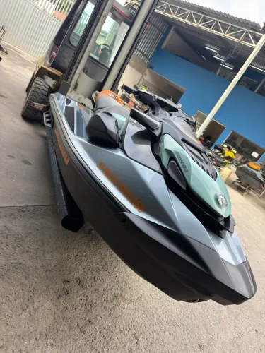 Jet - Ski SEA DOO GTI 170 