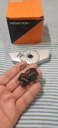 Vendo trava direção  pra motos honda ...cb300 e outras ....